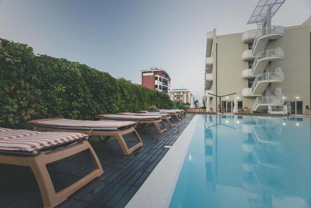Hotel Principe Residence Vasto Zewnętrze zdjęcie