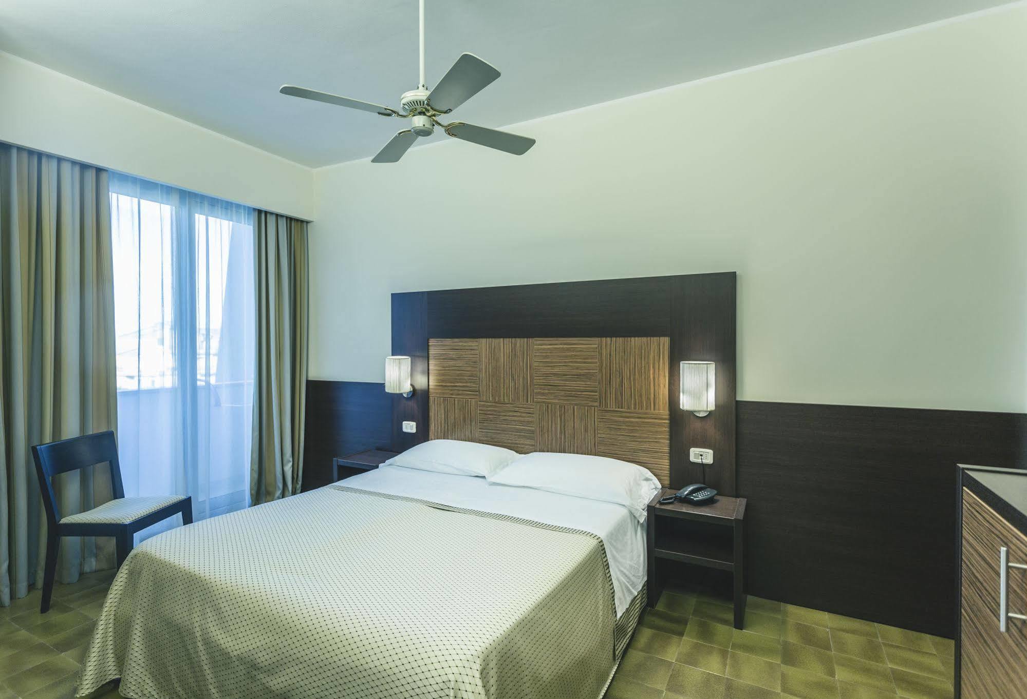 Hotel Principe Residence Vasto Zewnętrze zdjęcie
